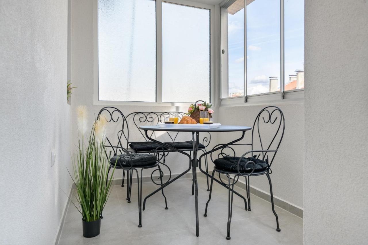 Лукс На Море Luxury Apartment In Downtown With Garage Варна Экстерьер фото