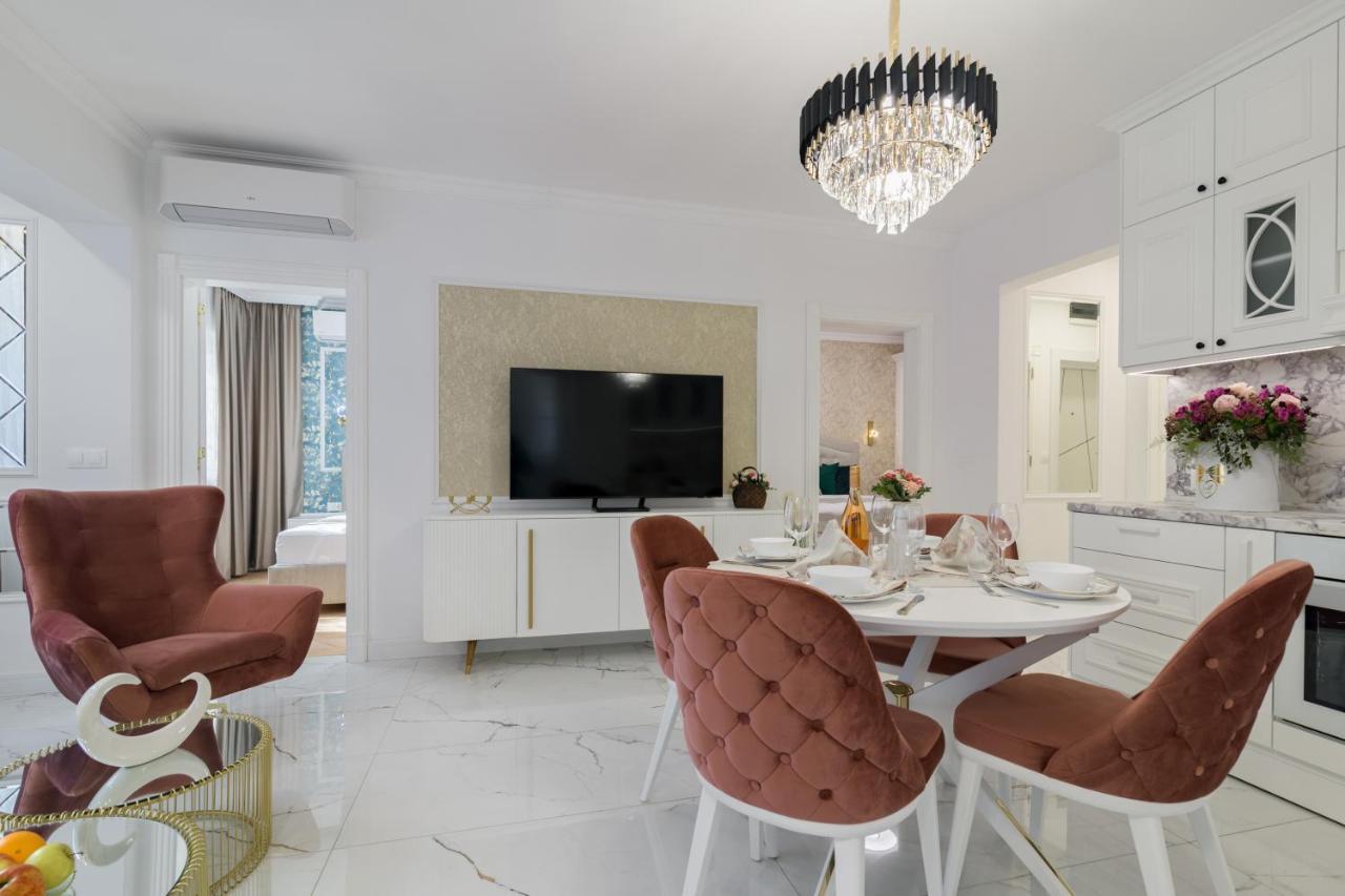 Лукс На Море Luxury Apartment In Downtown With Garage Варна Экстерьер фото