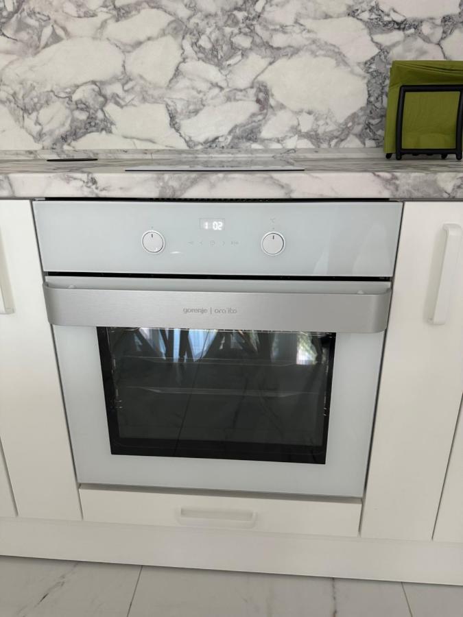 Лукс На Море Luxury Apartment In Downtown With Garage Варна Экстерьер фото